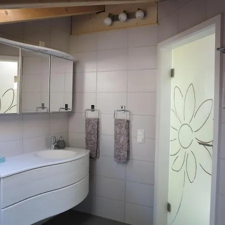 Ferienwohnung Biene * 豪斯哈姆